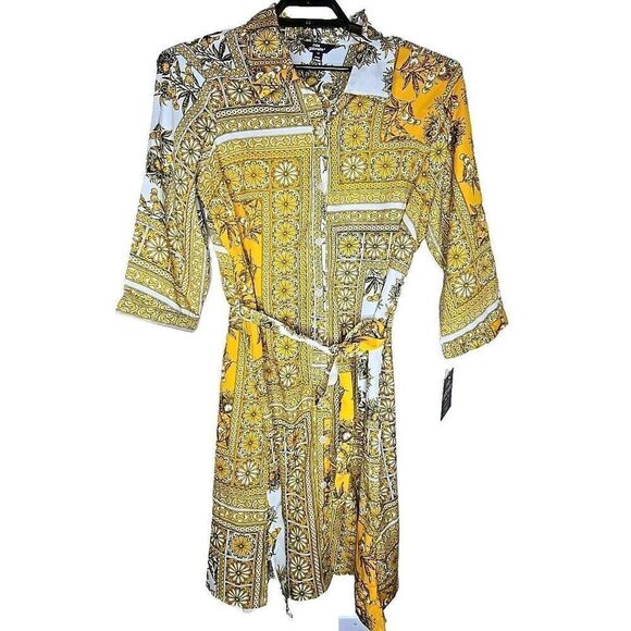Mlle Gabrielle NWT Button Down Yellow Floral Belted Dress Plus Size 1x NEW t3 - Picture 1 of 8